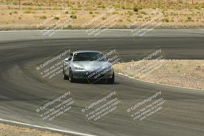 media/Jun-01-2025-CalClub SCCA (Sun) [[eae223c5dd]]/Group 1/Track Event 4/